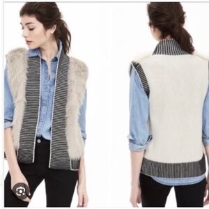 Banana Republic Faux Fur Sweater Vest Size Small